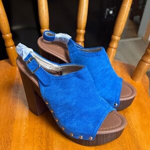 Allegra K NWOB 7 royal Blue faux suede 4” lightweight Block Heel Sandals